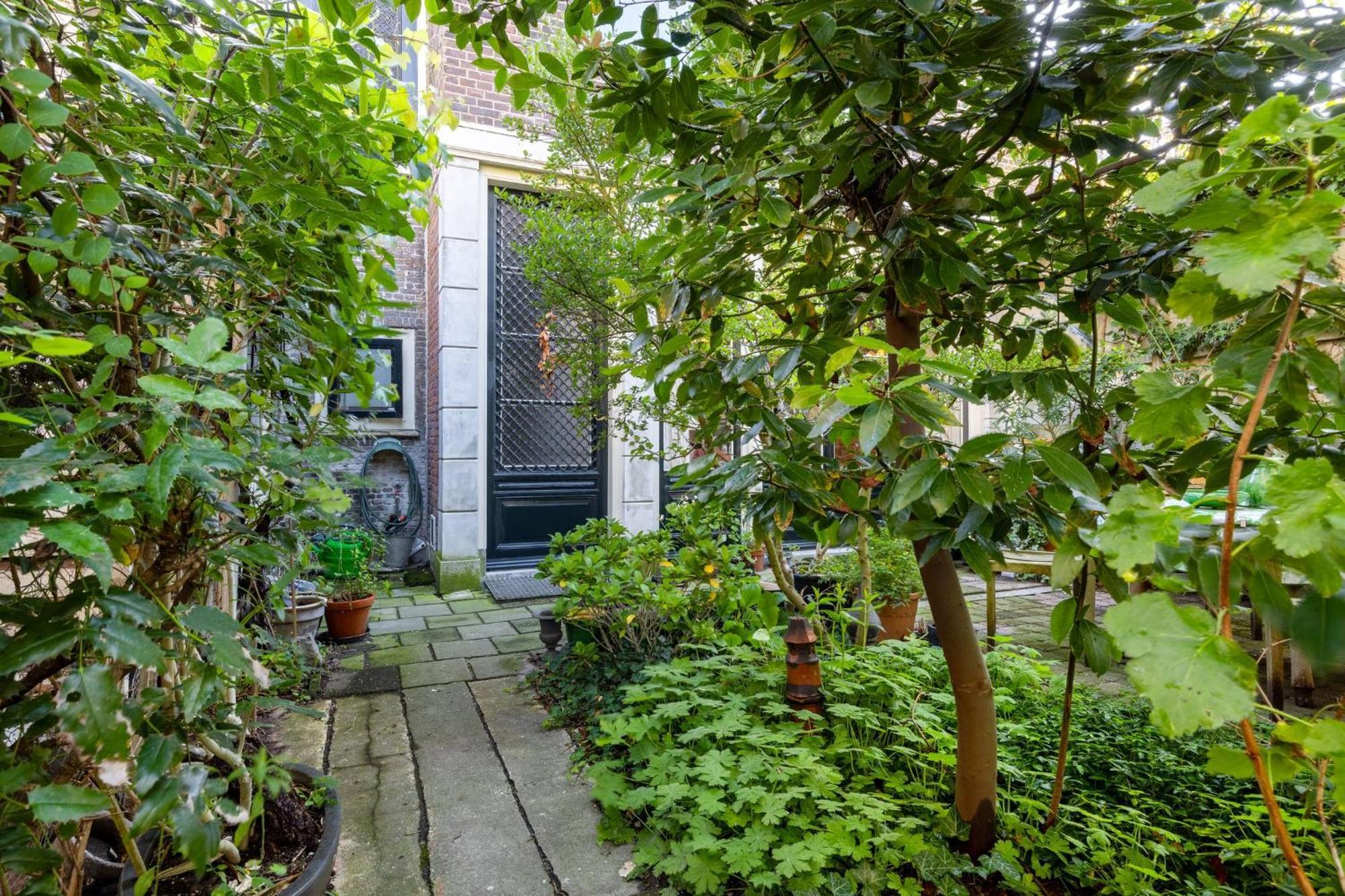B&B In De Prinsenstraat Dordrecht Exterior foto